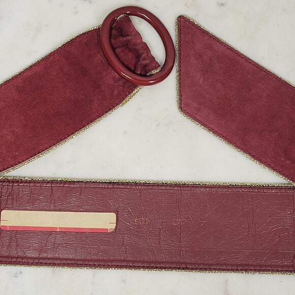 VTG Yves Saint Laurent Suede Belt 75/30 Burgundy Red Bakelite Buckle Gold Trim main image 7